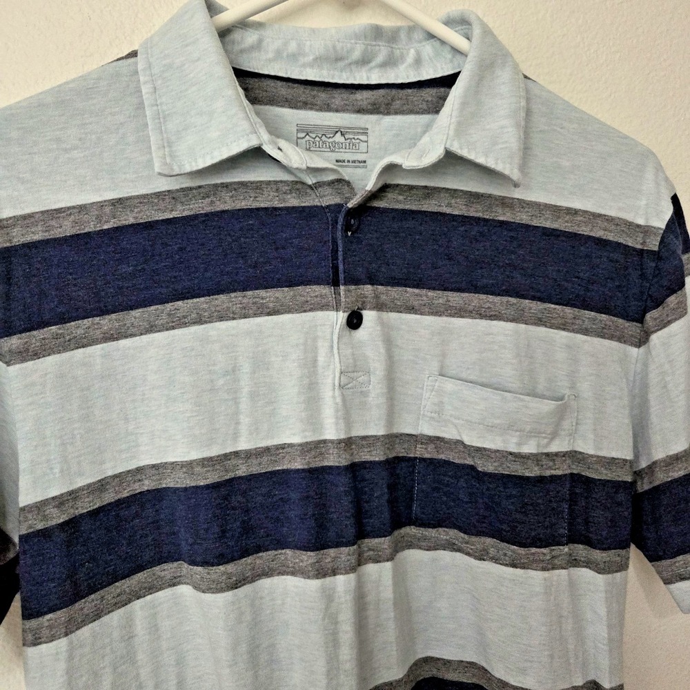 Patagonia Men's Blue Gray Striped Collared Polo Shirt Short Sleeve Preppy Small - Picture 2 of 9
